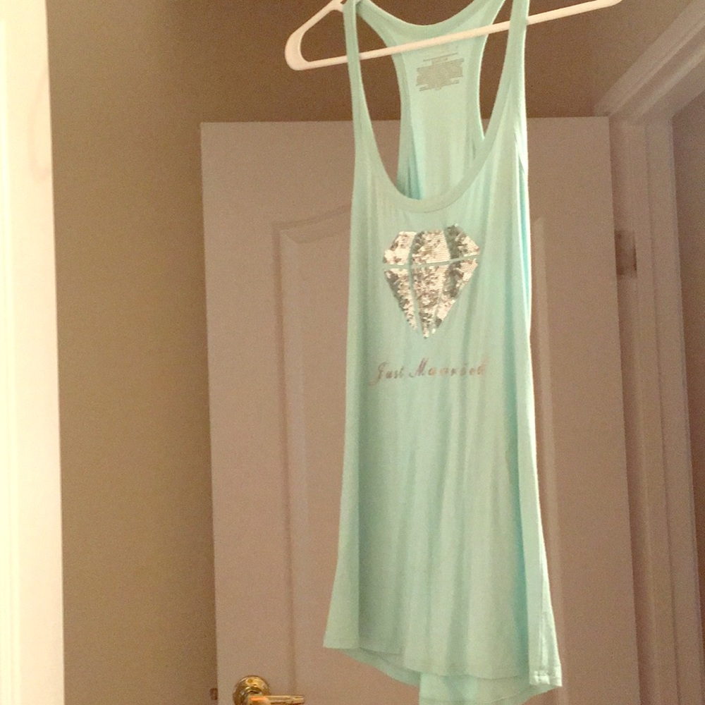 Victoria’s Secret just marries tank